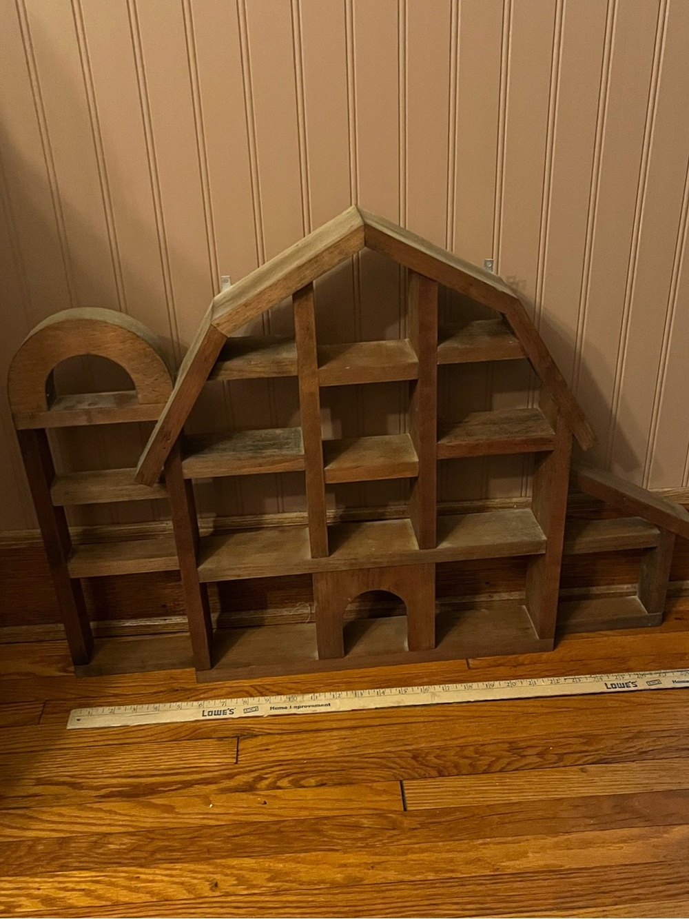 Vintage barn wood trinket shelf - Picture 2 of 3